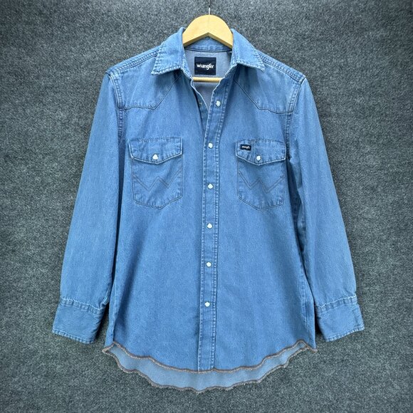Wrangler Other - Wrangler Pearl Snap Denim Shirt Mens Medium Blue Western Cowboy Rodeo Raw Hem